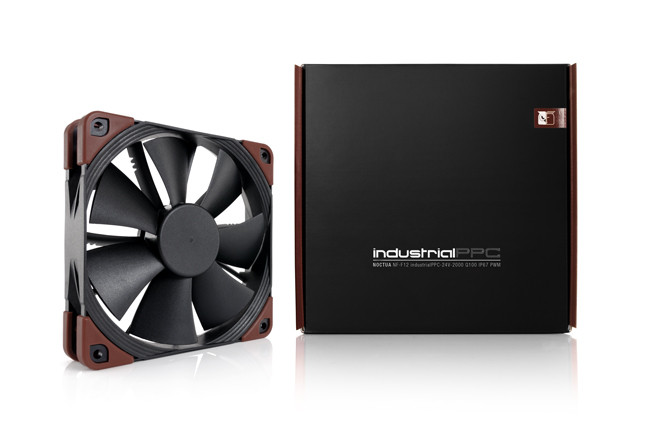 Noctua präsentiert 24V industrialPPC Lüfter mit Zulassung für den Automobil-Sektor