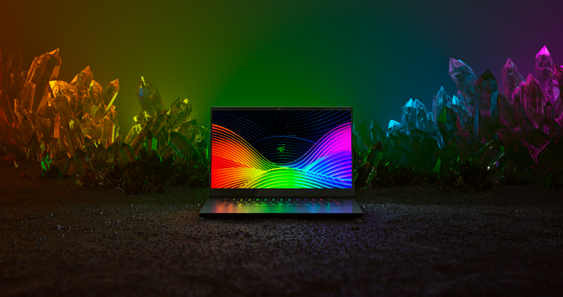 Razer Blade 15 mit 240 Hz Full HD und 4K OLED Display