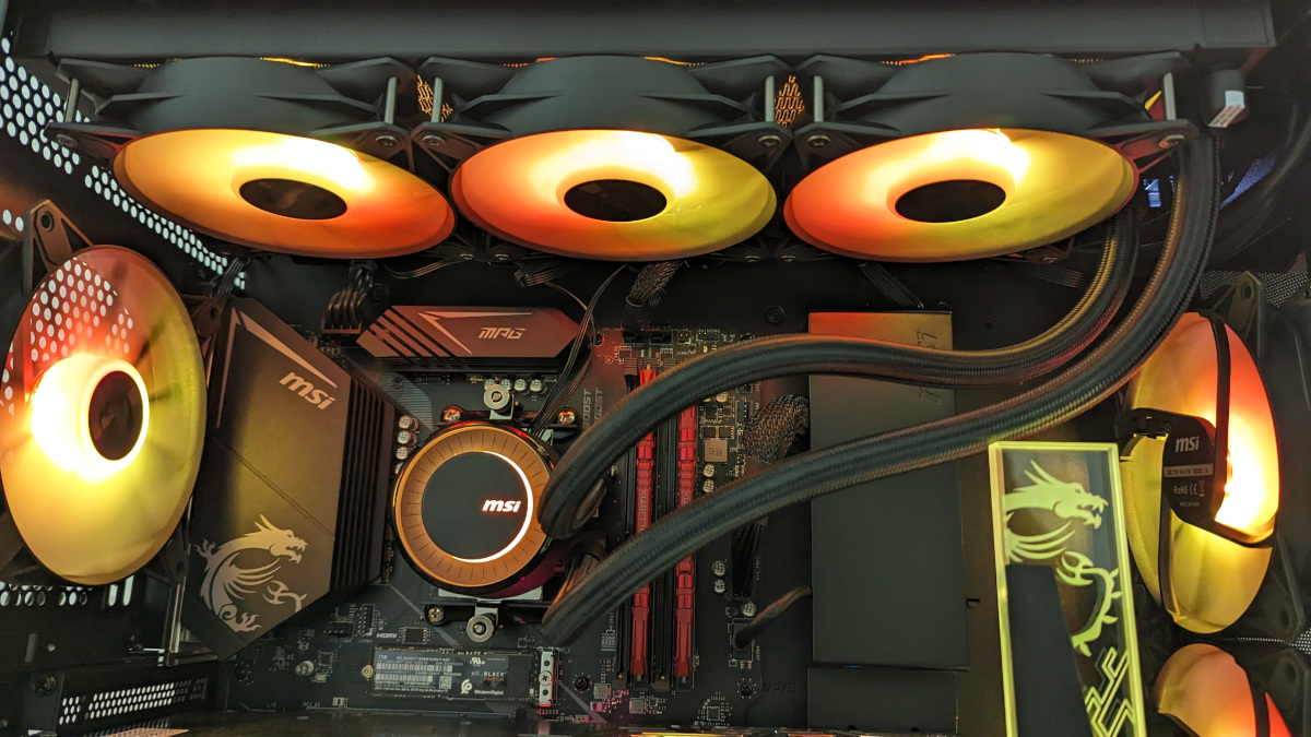 MSI MAG CORELIQUID E360 im Test