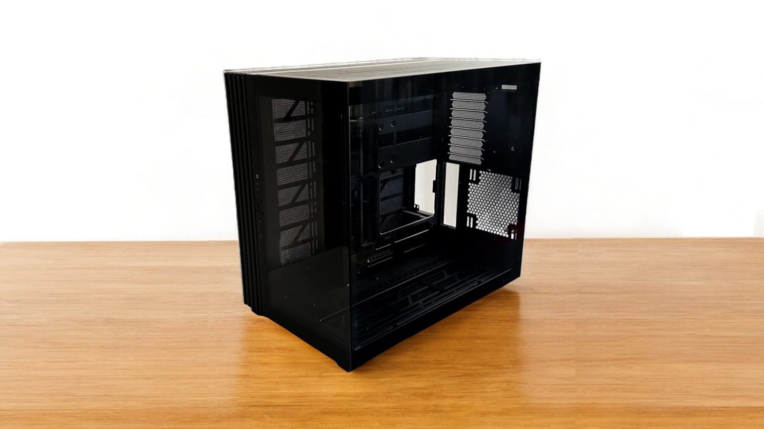 be quiet! LIGHT BASE 900 DX im Test