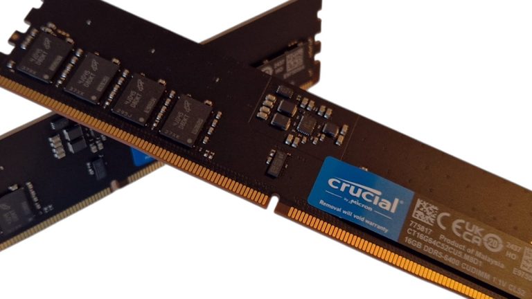 Crucial 32GB Kit (2x16GB) DDR5-6400 CUDIMM im Test
