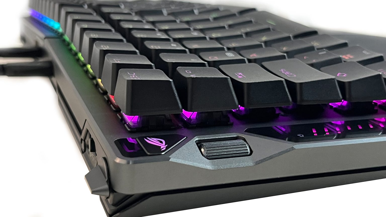 Asus ROG FALCATA im Test