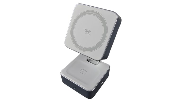 UGREEN MagFlow 2-in-1 Magnetic Wireless Charger im Test