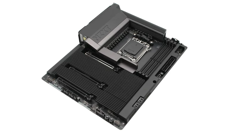 NZXT N7 B850 Black im Test