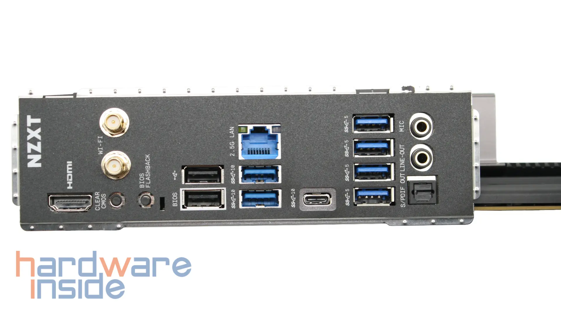 IO-Shiled des NZXT N7 B850