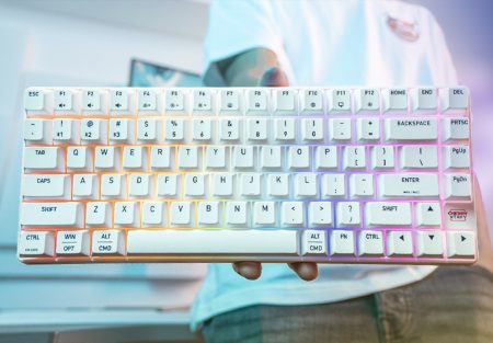 Cherry Xtrfy hat mit dem Cherry Xtrfy K33 Compact Wireless eine neue kompakte Gaming-Tastatur im 75%-Layout vorgestellt