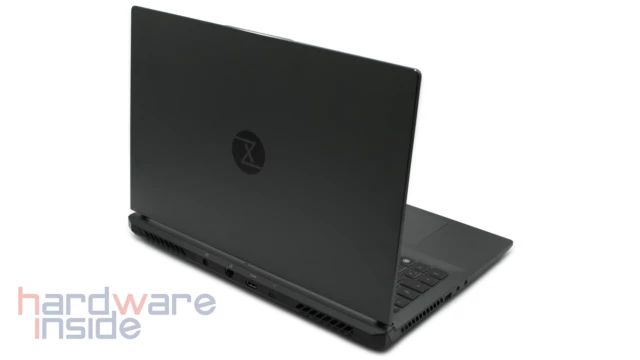 Rückseite des Tuxedo Sirius 16