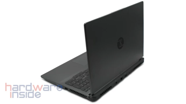 Rückseite des Tuxedo Sirius 16