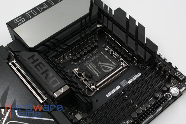 ASUS ROG MAXIMUS Z890 HERO